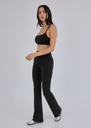 Women's Kick Flare Legging Black (Short)