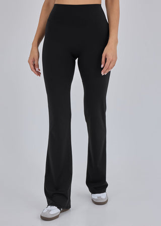 Women's Kick Flare Legging Black (Regular)