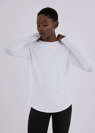 Women’s Relaxed Long-Sleeve Top White