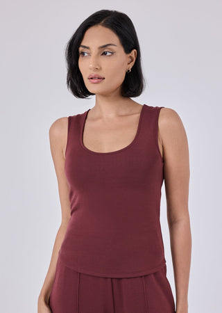 Women's Scoop Neck Tank Dark Burgundy