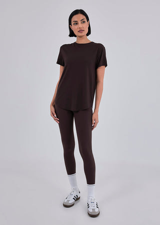 Women’s Split Back Tee Dark Cocoa